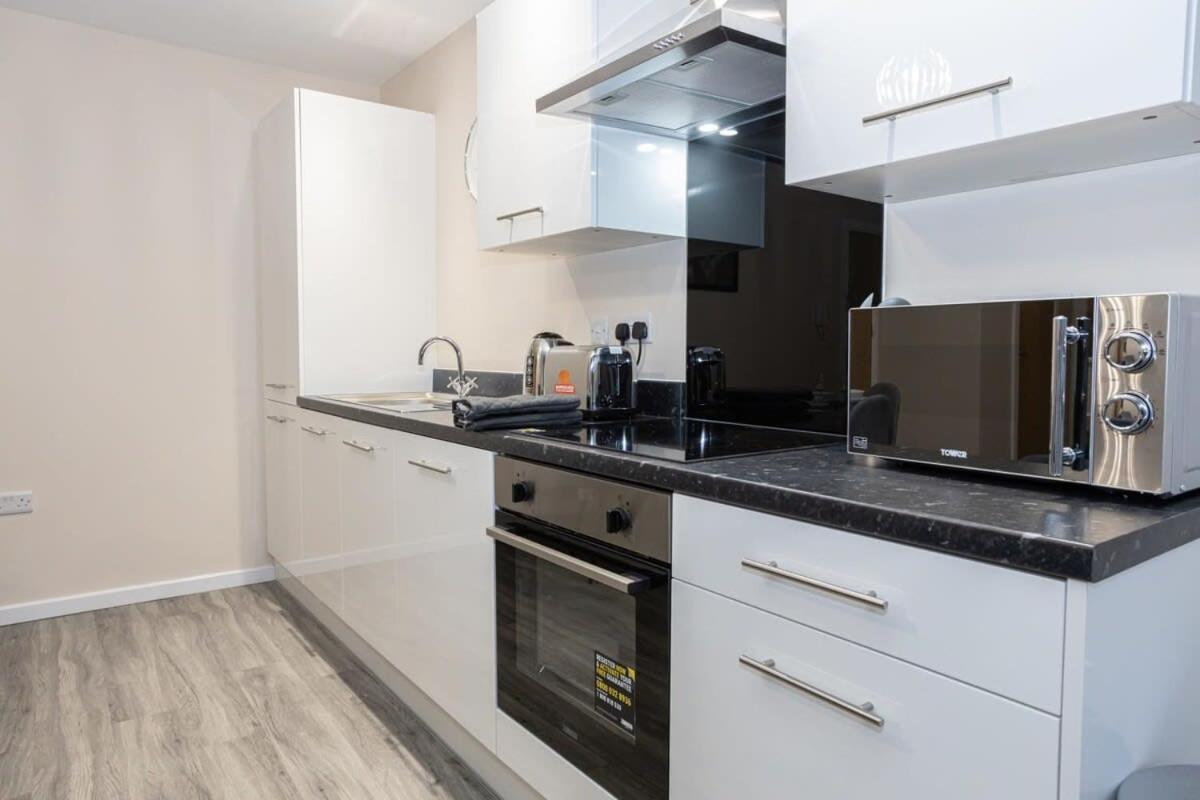 Lovely 1 Bedroom Apartment In Manchester Exterior foto