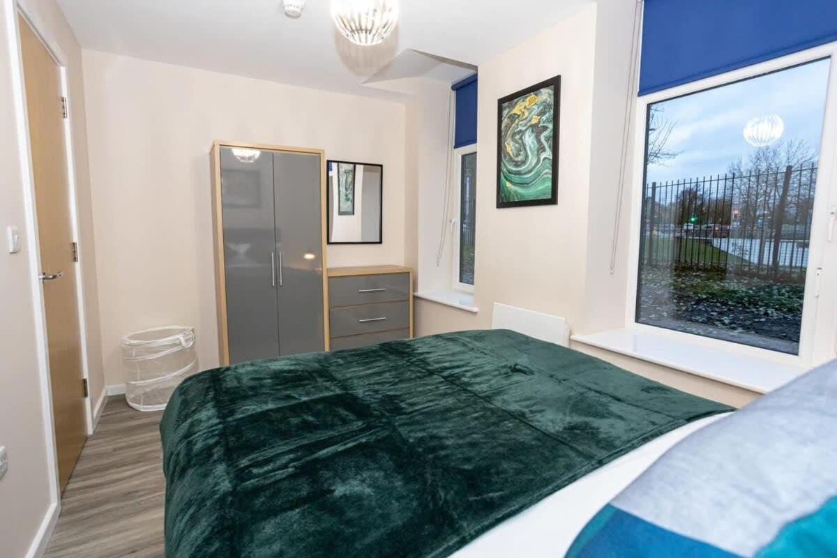 Lovely 1 Bedroom Apartment In Manchester Exterior foto